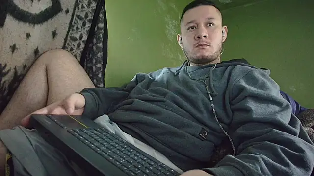 sweet cock28 online show from 10/04/25, 03:32