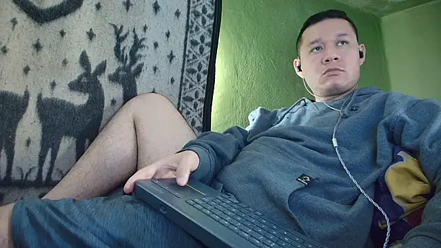 sweet cock28 online show from 02/23/26, 03:20