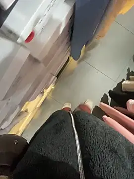 Snapshot of Thepanthera chatting on 09/25/25, 11:14 Thepanthera online show from 09/25/25, 11:14