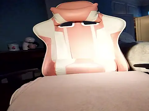 Snapshot of Thepanthera chatting on 10/07/25, 11:18 Thepanthera online show from 10/07/25, 11:18