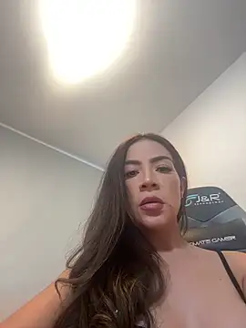 lizzhernandez 01 online show from 01/30/25, 10:41
