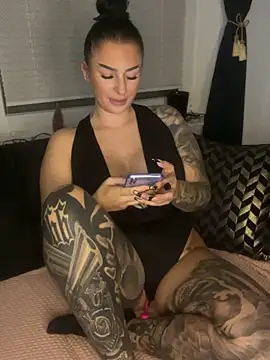 Mia-Bremer online show from 01/05/25, 07:39