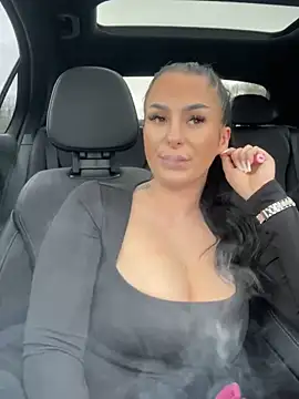 Mia-Bremer online show from 02/26/25, 01:30