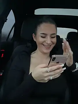 Mia-Bremer online show from 02/26/25, 04:45