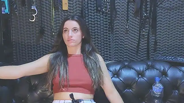 Snapshot of kimberly_swan chatting on 01/23/25, 09:39 kimberly swan online show from 01/23/25, 09:39