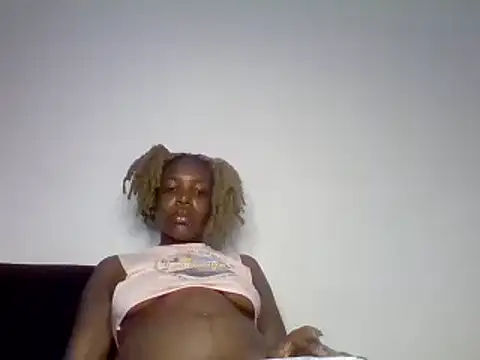 Snapshot of squirydol chatting on 01/09/25, 03:01 squirydol online show from 01/09/25, 03:01