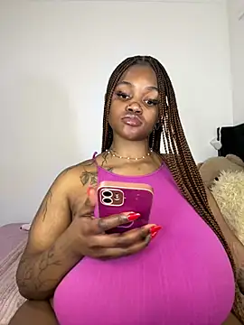 Yung-Missy online show from 06/30/26, 04:02
