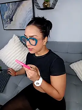 Amber Etan online show from 04/21/26, 02:01