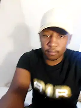 Snapshot of _MAC24k chatting on 09/26/25, 12:31 MAC24k online show from 09/26/25, 12:31