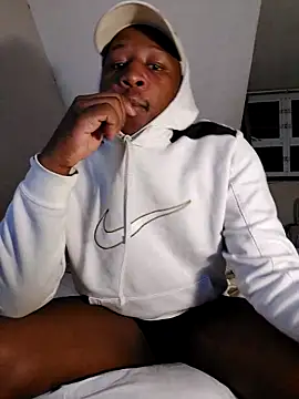 Snapshot of _MAC24k chatting on 09/27/25, 09:31 MAC24k online show from 09/27/25, 09:31