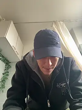 Toyjungee online show from 12/12/24, 11:18