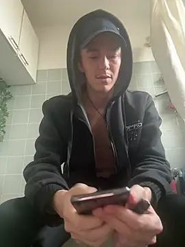 Toyjungee online show from 01/13/25, 01:49