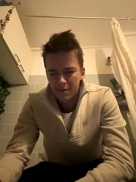 Toyjungee online show from 10/26/25, 10:25