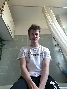 Toyjungee online show from 04/23/26, 04:53