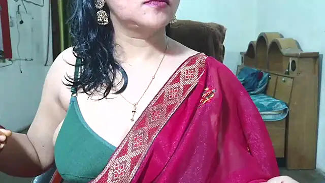 Cute Mahi22 online show from 09/21/25, 05:53