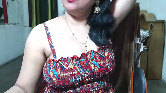 Cute Mahi22 online show from 11/18/25, 05:01