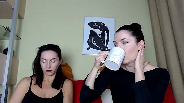 Snapshot of BDSMStars chatting on 10/14/25, 08:59 BDSMStars online show from 10/14/25, 08:59