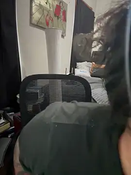 kimmiakiss22 online show from 09/14/25, 08:08