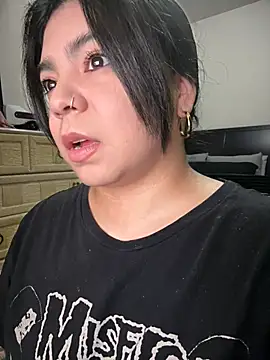 kimmiakiss22 online show from 01/17/26, 10:02