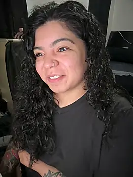 kimmiakiss22 online show from 07/21/26, 08:33