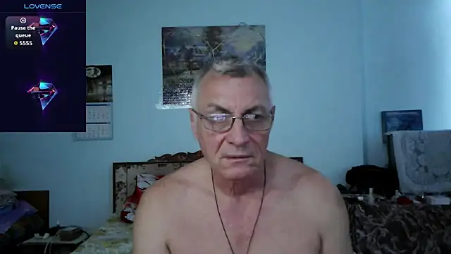 Snapshot of sexman181166 chatting on 11/11/25, 11:43 sexman181166 online show from 11/11/25, 11:43