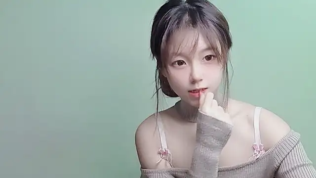 VaerySaenz online show from 12/31/24, 12:32