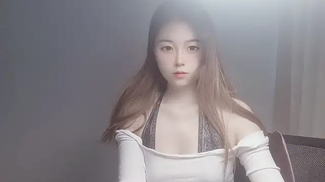 VaerySaenz online show from 03/21/25, 05:00