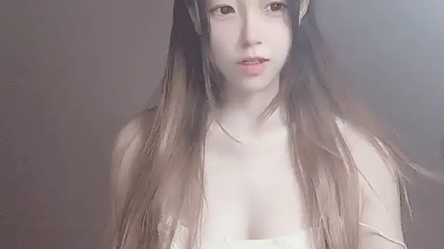 VaerySaenz online show from 09/16/25, 01:50