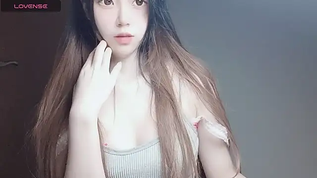 VaerySaenz online show from 11/22/25, 11:42