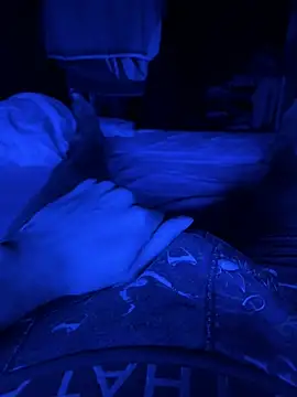 Snapshot of Nando chatting on 02/04/26, 02:06 Nando online show from 02/04/26, 02:06