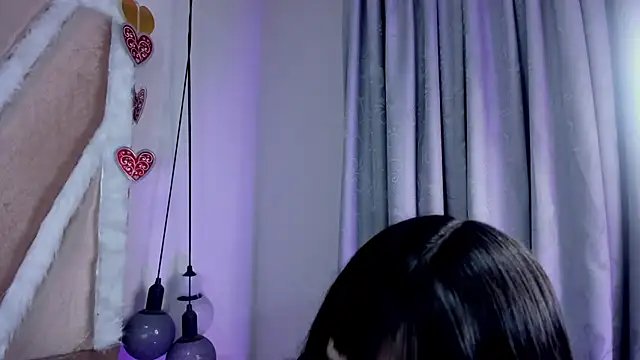 xhinata hyugax online show from 03/24/26, 12:04