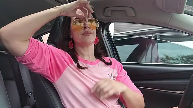 highly inappropriate online show from 07/16/26, 02:56