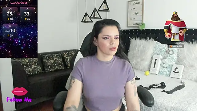 natasha logan  online show from 01/17/25, 08:02