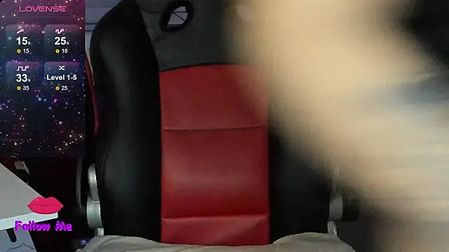 natasha logan  online show from 02/13/26, 04:08