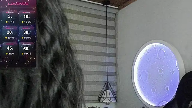 natasha logan  online show from 07/26/26, 04:09