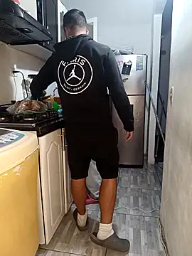 catire2323 online show from 02/05/26, 12:15