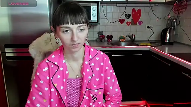 TayanaJons online show from 02/13/25, 10:55