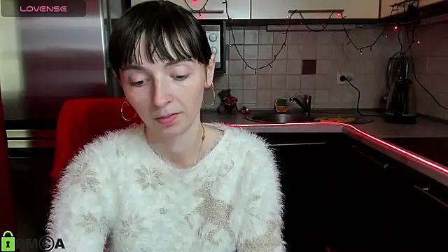 TayanaJons online show from 02/24/25, 10:48