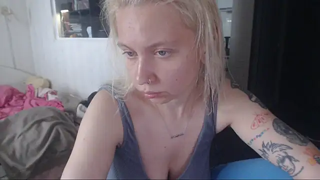 Snapshot of amanda_kiss_kiss chatting on 10/15/25, 10:26 amanda kiss kiss online show from 10/15/25, 10:26
