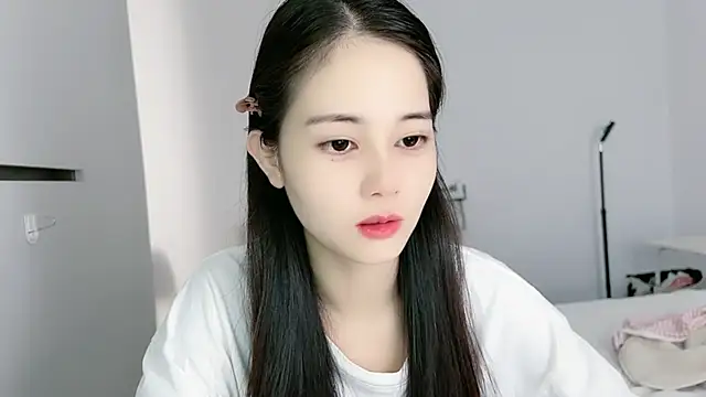 Judy520 online show from 11/13/25, 01:37