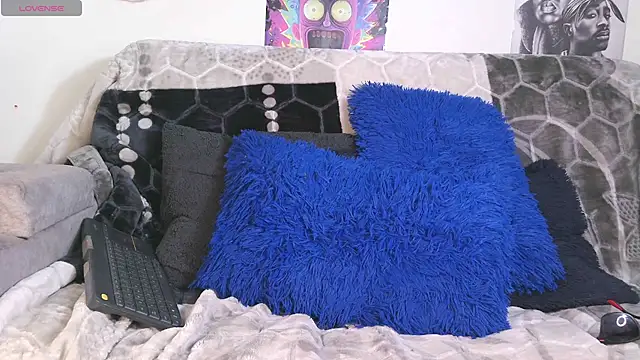 IM MAYA online show from 02/16/25, 07:27