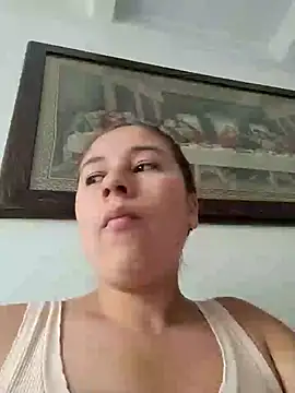 selena gomez2 online show from 09/24/25, 04:21