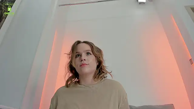 Snapshot of ErikaLust chatting on 12/27/24, 10:12 ErikaLust online show from 12/27/24, 10:12