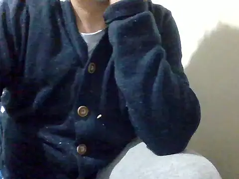 asira39 online show from 03/04/25, 02:17