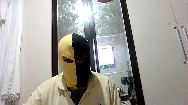 Snapshot of asira39 chatting on 09/27/25, 10:48 asira39 online show from 09/27/25, 10:48