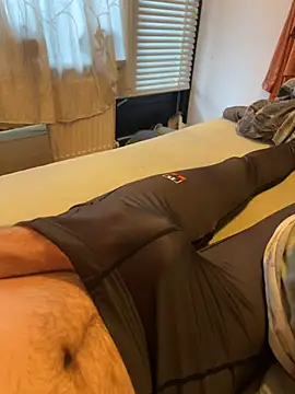 Snapshot of Mrbighardcock chatting on 02/11/26, 02:33 Mrbighardcock online show from 02/11/26, 02:33