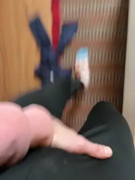 Snapshot of Mrbighardcock chatting on 02/18/26, 08:21 Mrbighardcock online show from 02/18/26, 08:21