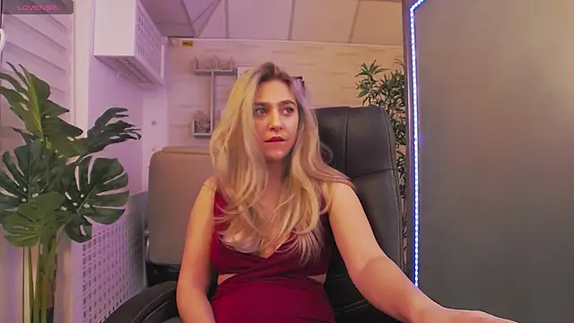 AvaBlue  online show from 02/04/25, 07:29