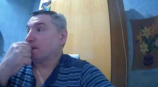 Snapshot of GYurmoka70 chatting on 01/12/25, 09:51 GYurmoka70 online show from 01/12/25, 09:51