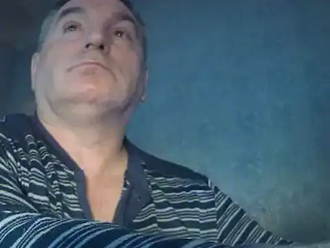 Snapshot of GYurmoka70 chatting on 02/02/25, 08:41 GYurmoka70 online show from 02/02/25, 08:41